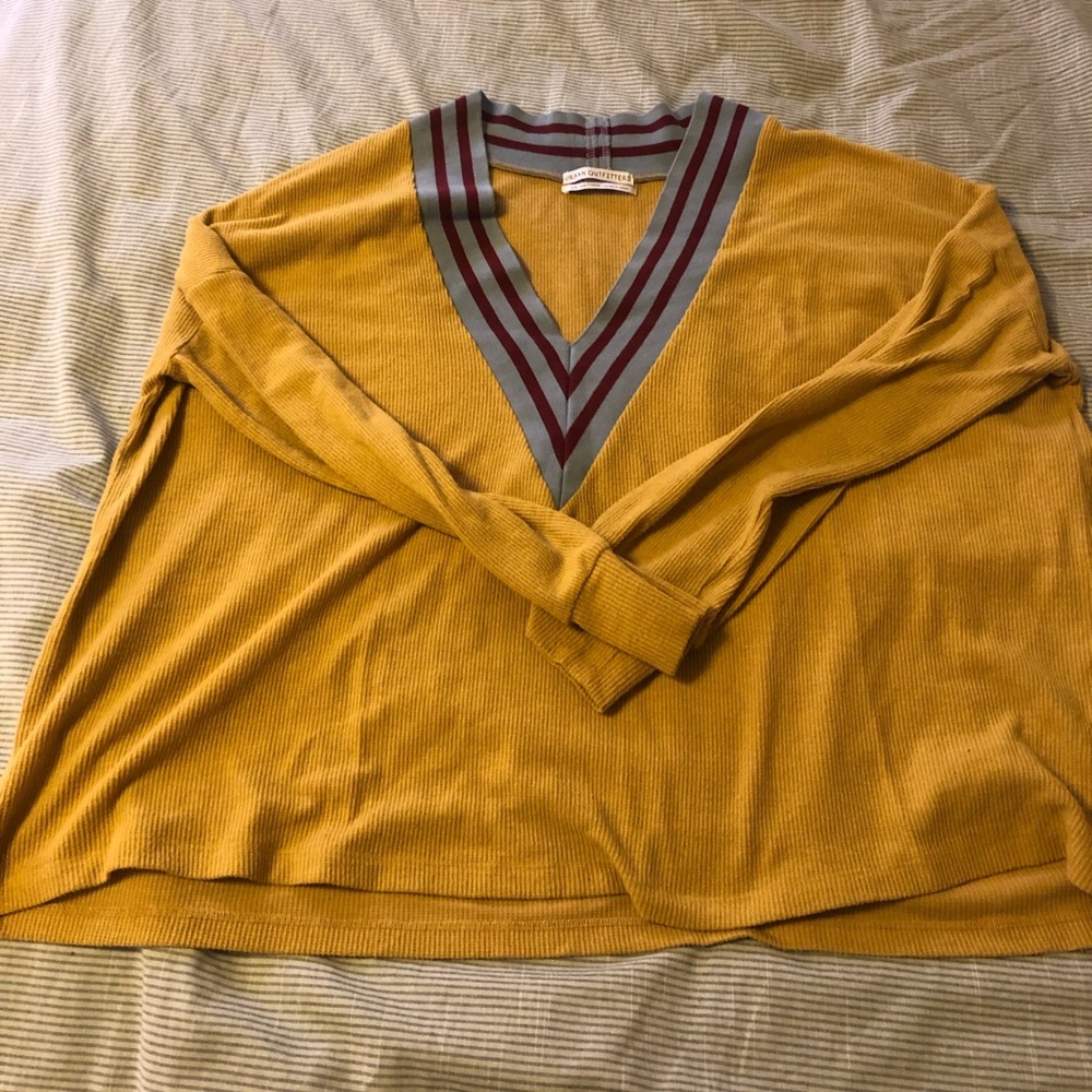 Urban Outfitters Cropped Deep-V Jersey tee